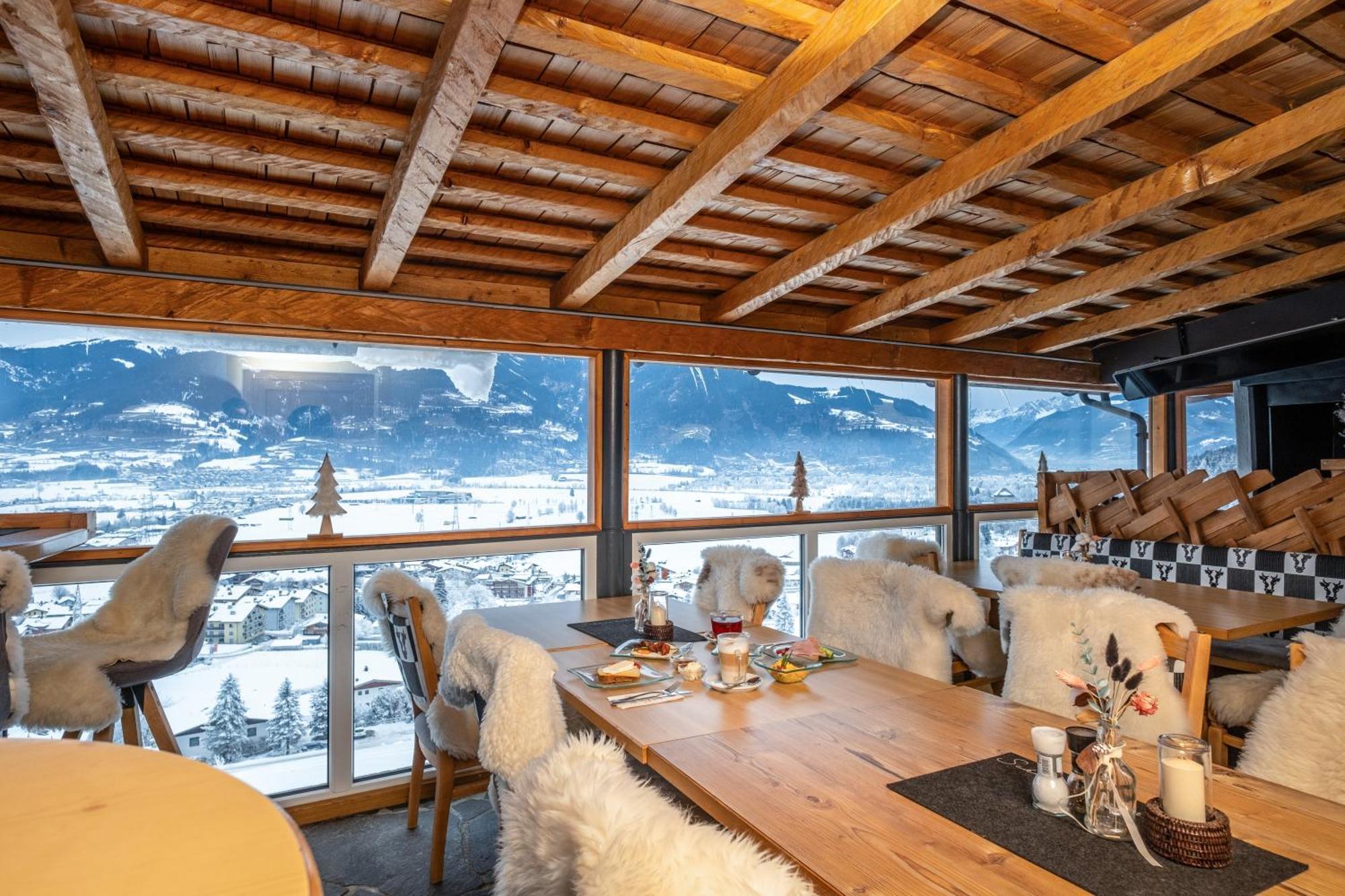 Panorama Hotel Guggenbichl - Inkl Sommerkarte, Einmaliger Eintritt Ins Tauern Spa & Bester Ausblick Ueber Капрун Экстерьер фото
