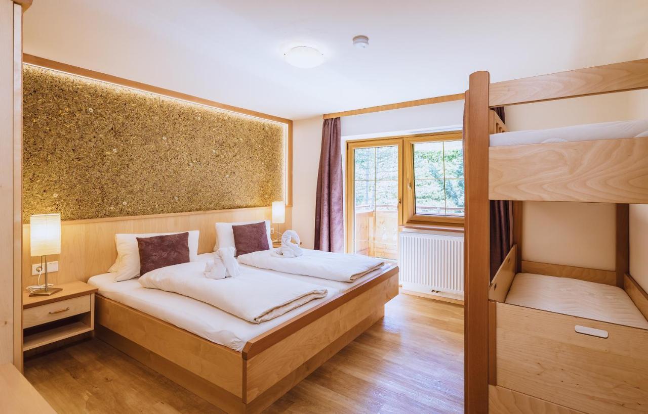 Panorama Hotel Guggenbichl - Inkl Sommerkarte, Einmaliger Eintritt Ins Tauern Spa & Bester Ausblick Ueber Капрун Экстерьер фото