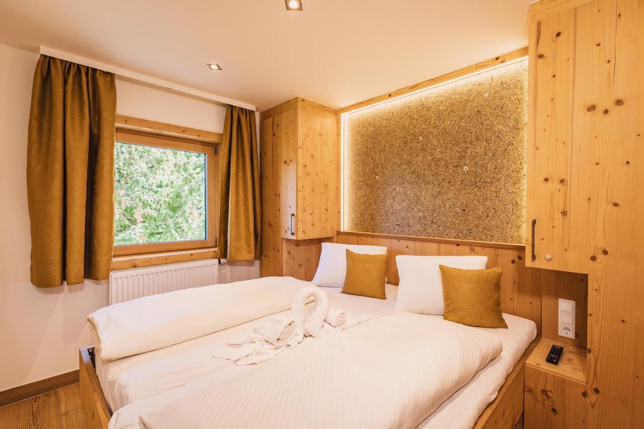 Panorama Hotel Guggenbichl - Inkl Sommerkarte, Einmaliger Eintritt Ins Tauern Spa & Bester Ausblick Ueber Капрун Экстерьер фото